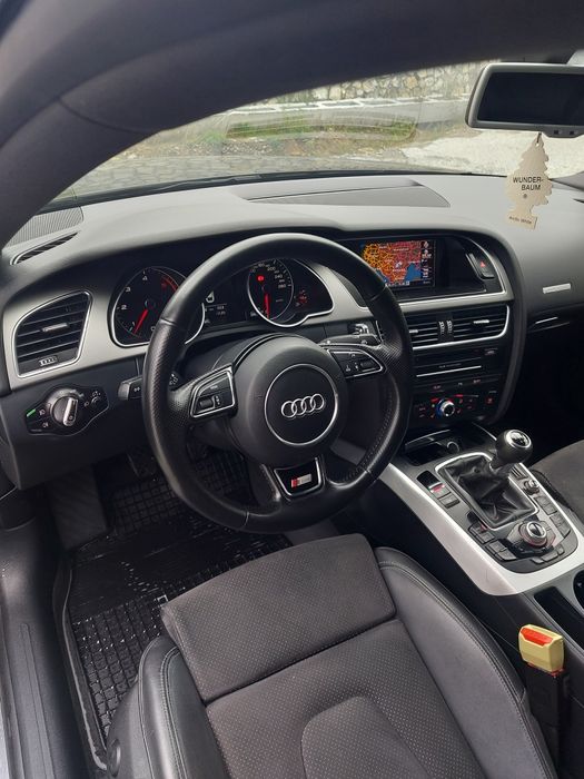 Audi A5 S-line 2.0 177 CP 2013