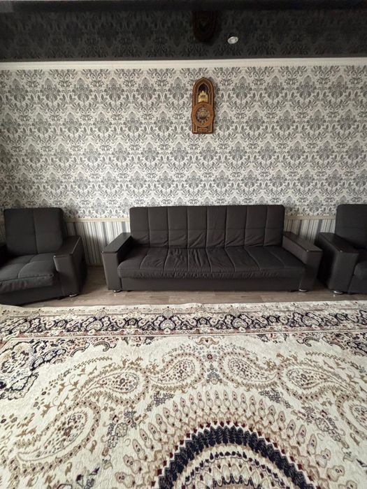 Диван и два кресло