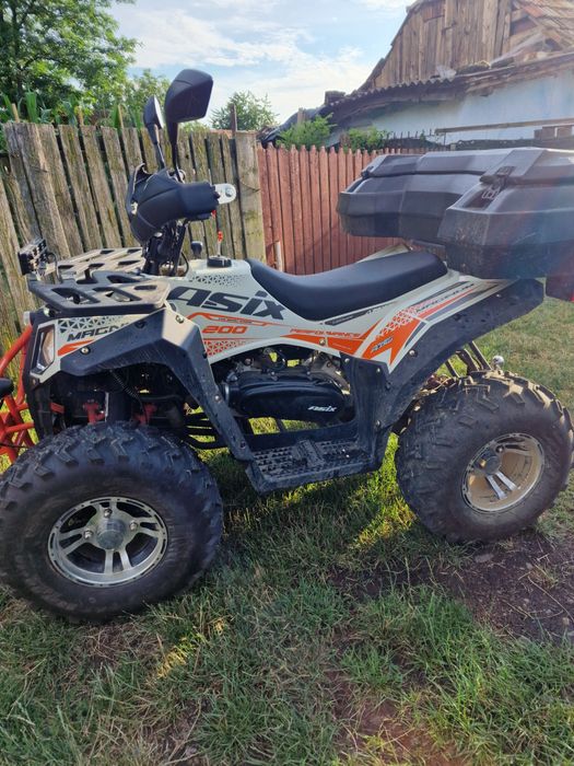 Vand sau schimb cu auto Atv ASIX 200