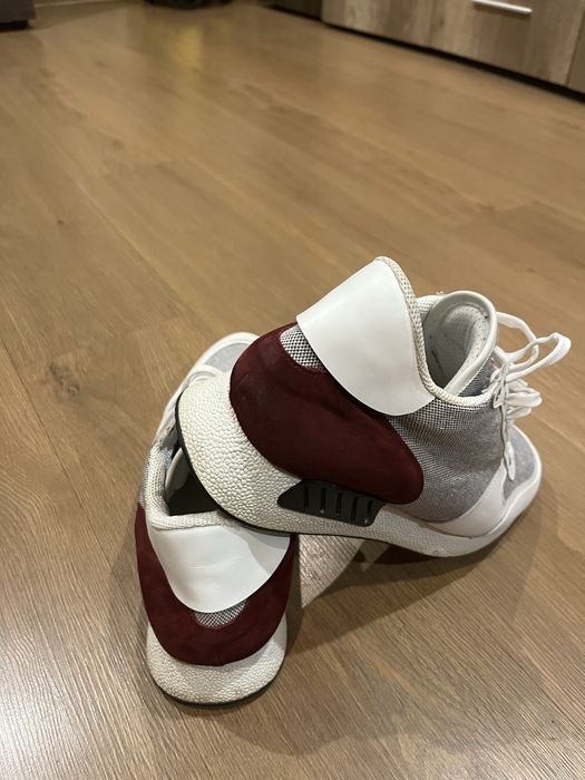 Мъжки спортни обувки 44 номер