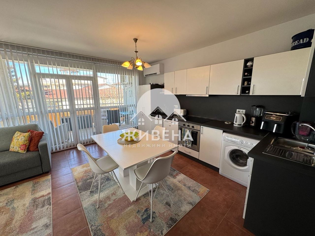 Продава се Двустаен апартамент в с. Кранево, Област Добрич - 80 кв.м за 1063 €/кв.м - Снимка #10
