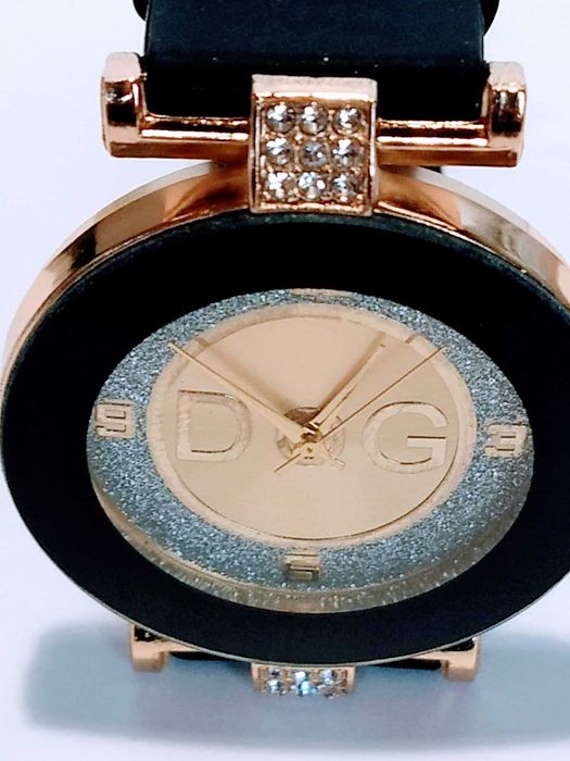 дамски кварцов часовник