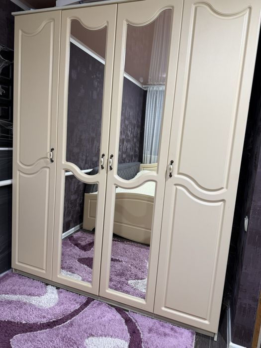 Спальный гарнитур.