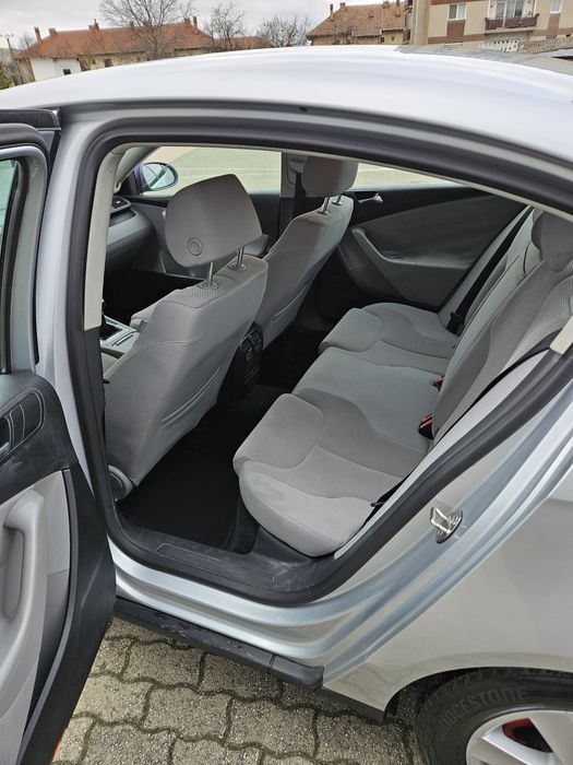 Volkswagen passat 1.6 bezină