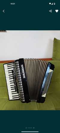 Acordeon Royal Standard