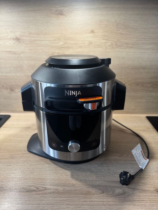 Myлтиĸyĸъp Ninja Foodi МАХ OL750EU SmartLid 14-в-1 7.5L
