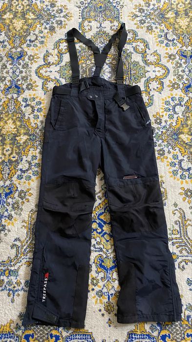 Продам Лыжный костюм