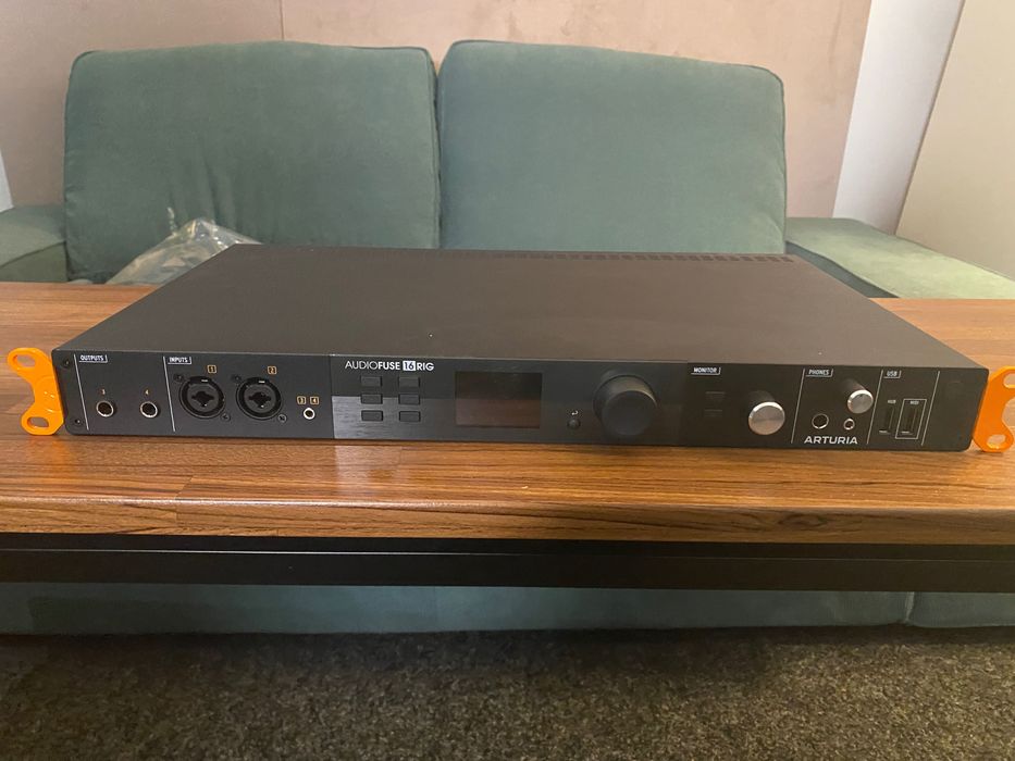 Arturia AudioFuse 16Rig Interfață audio USB cu port USB-C