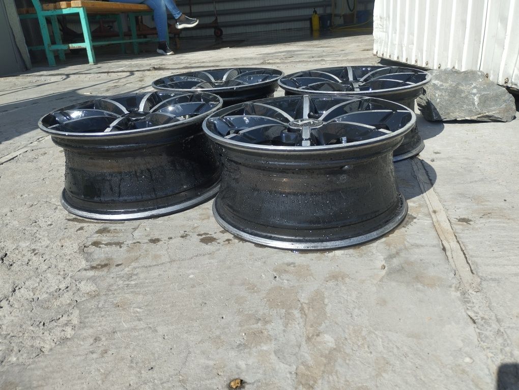 Продам титановые диски в идеальном состоянии
