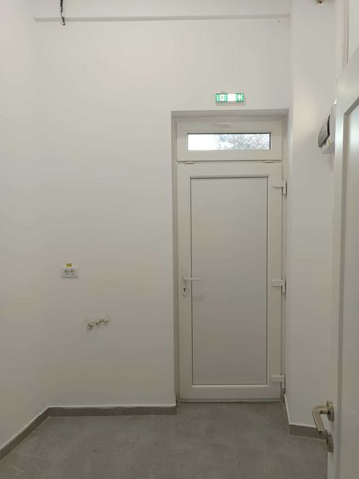 Spațiu comercial  de închiriat