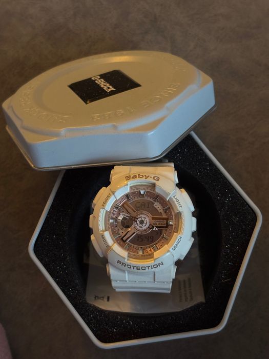 Часовник G-shock/ Baby-G