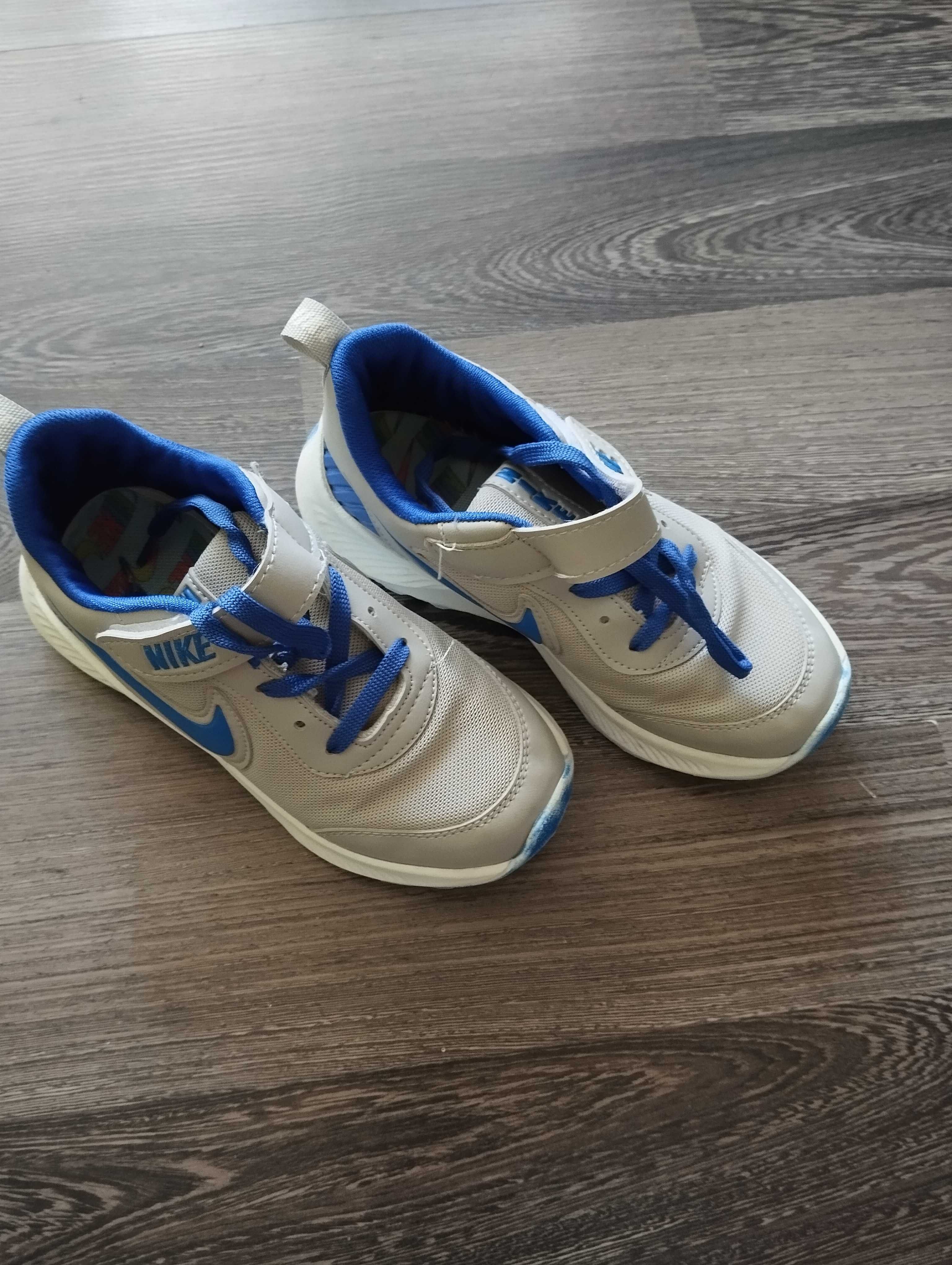 Nike спортни обувки за деца пролет-есе