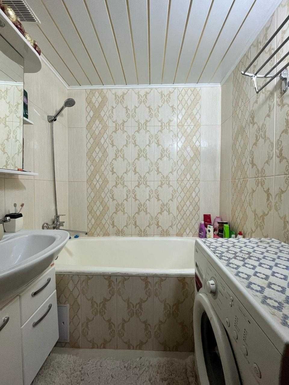 Продам 3-х комн.квартиру на 101 стрл- 8 мкр