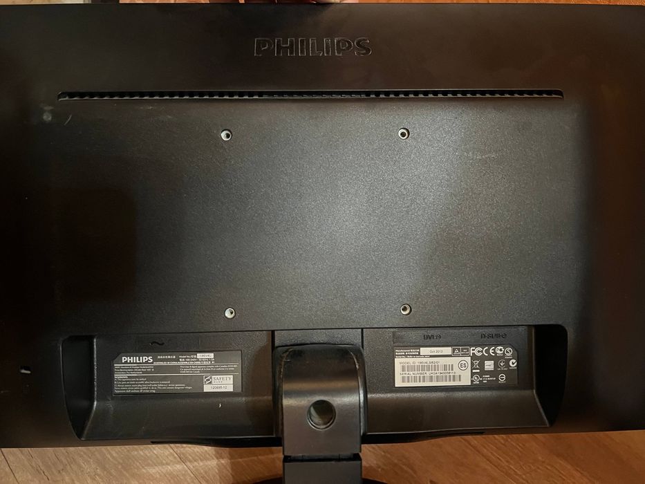 Kampyuter sotiladi srochna