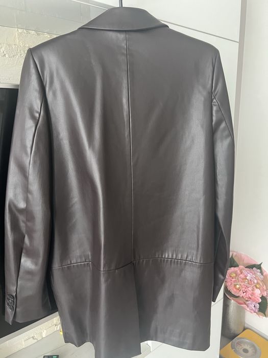 Сетове сако и пола и сако и панталон