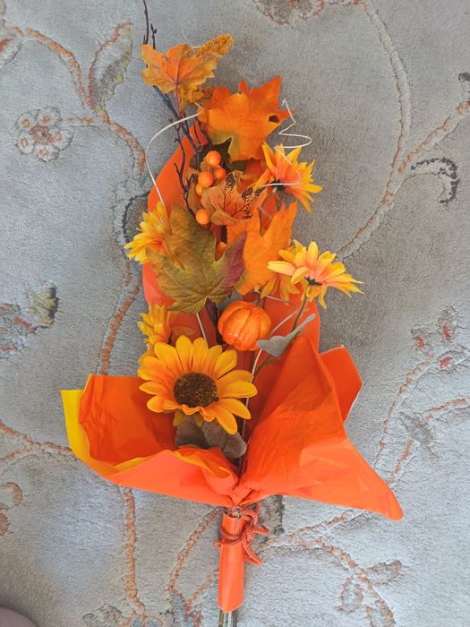 Buchet de flori artificial