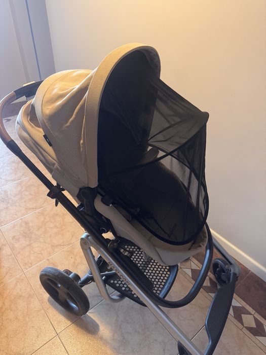 Детска количка Maxi-Cosi (лятна седалка и кош за новородено)