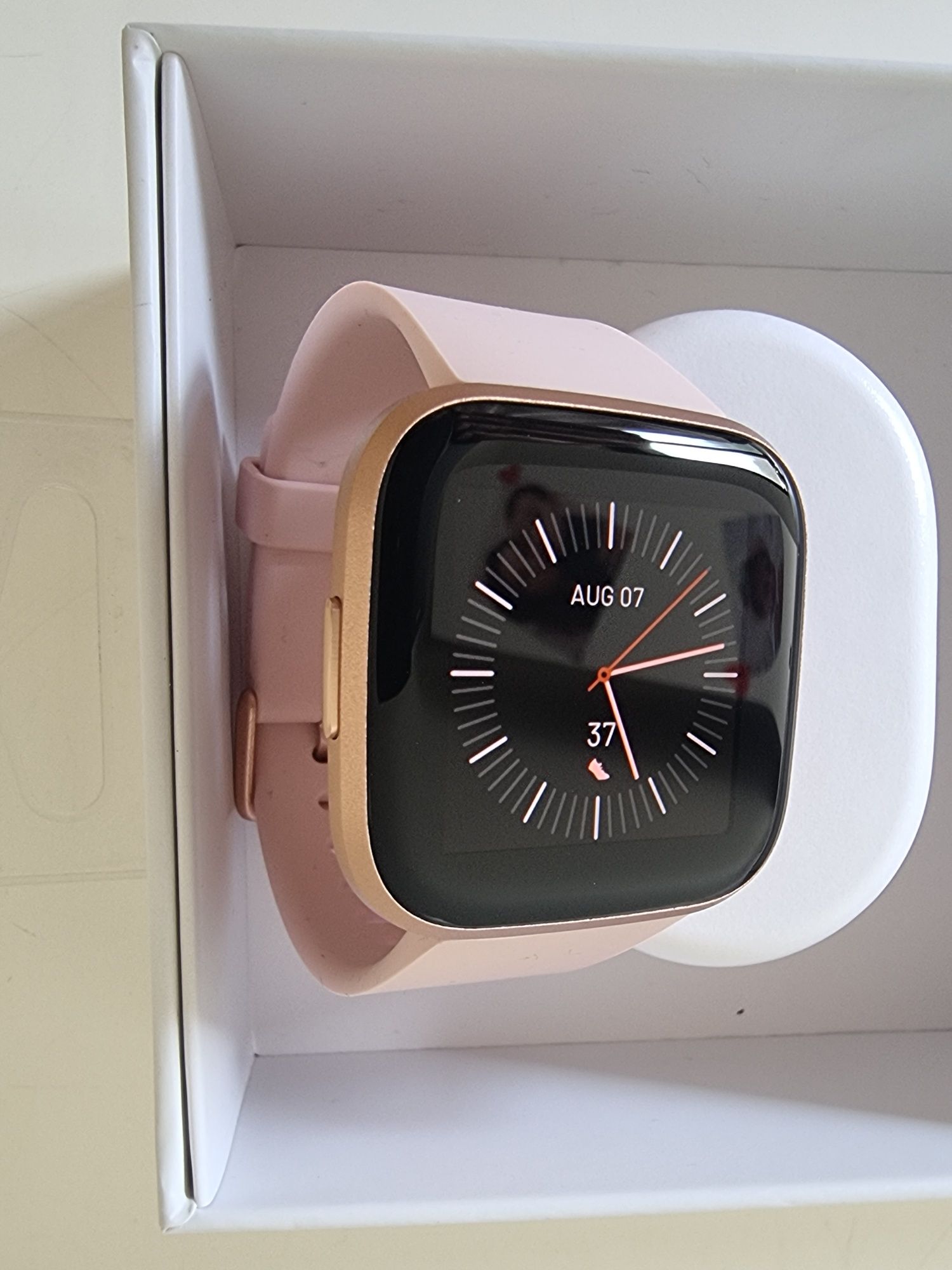 Часовник Smartwatch Fitbit Versa 2