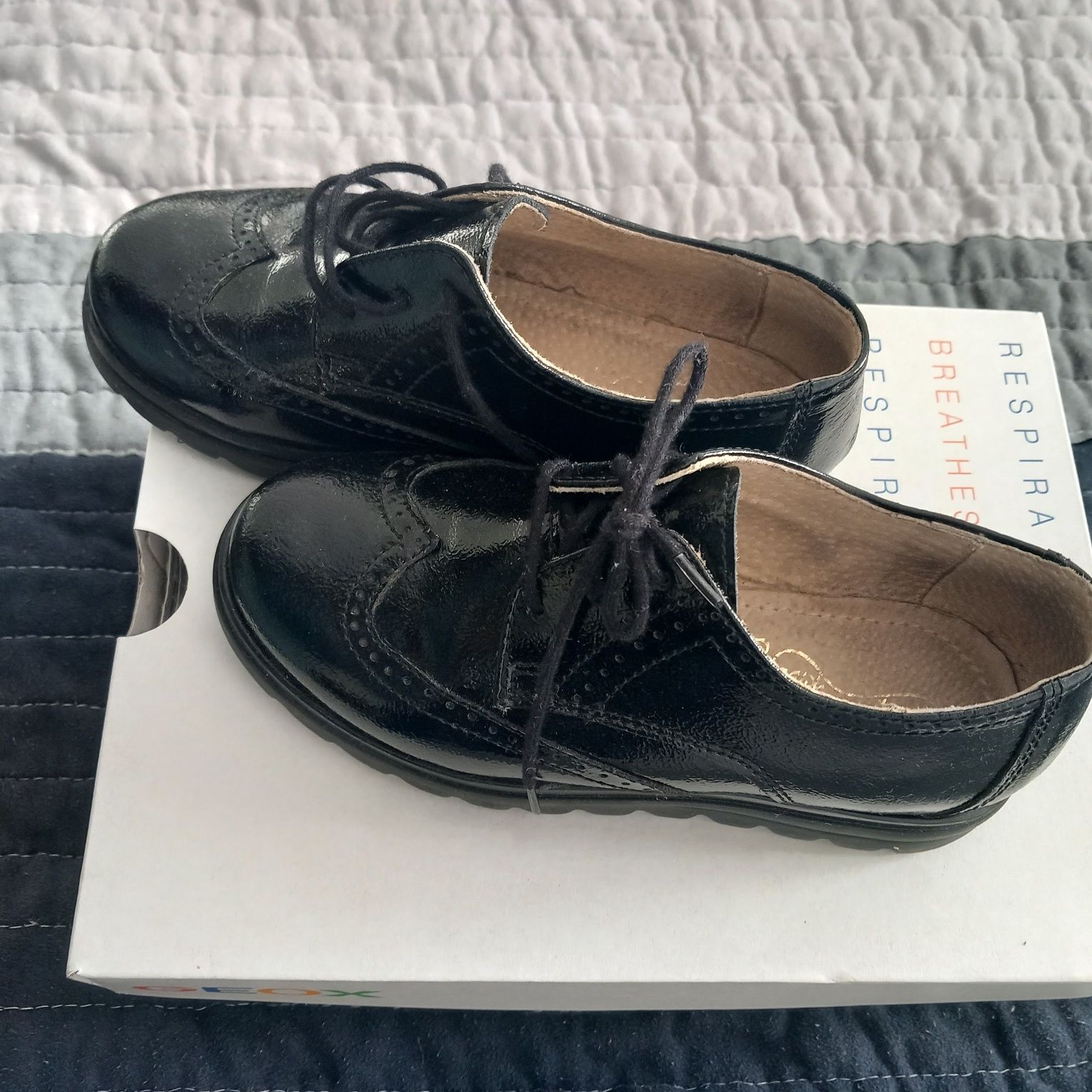 Pantofi din piele Melania,mărimea 28