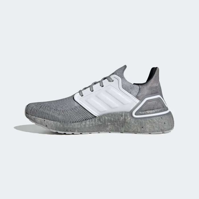 Оригинални маратонки *ADIDAS ULTRABOOST 20 James Bond 007 * EU40