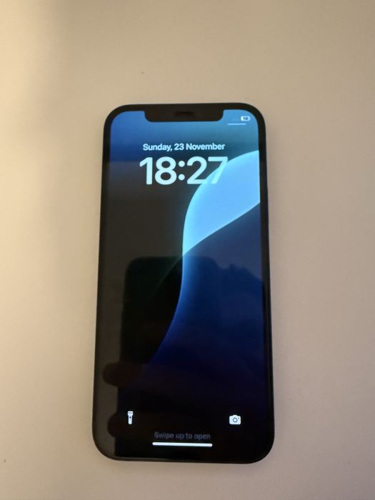 Iphone 12 - 64GB