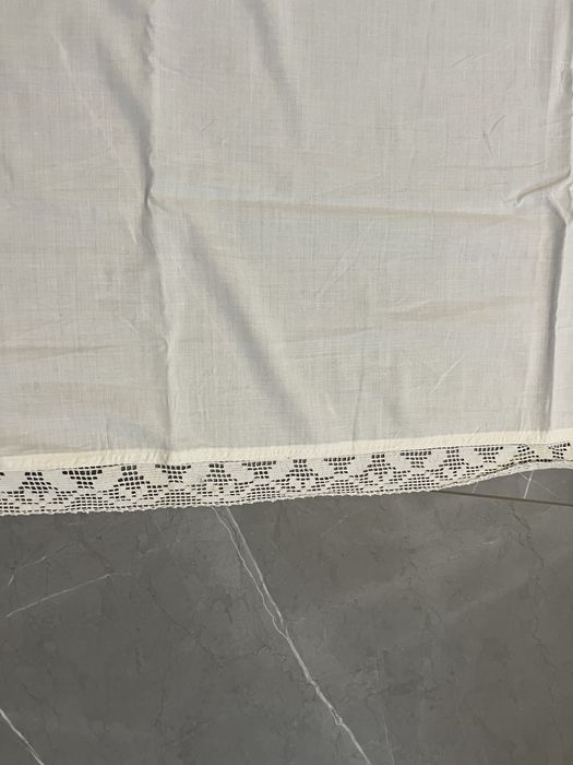 Cearsafuri traditionale cu dantela