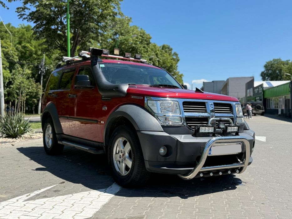 Dodge Nitro 4x4 - 2009 - 2.8 diesel