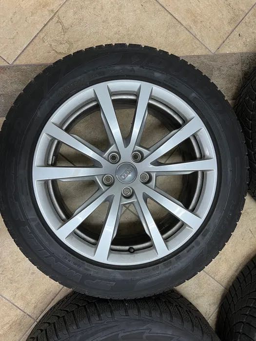 Ауди А8 Зимни гуми с джанти Dunlop 235/55R18  104H