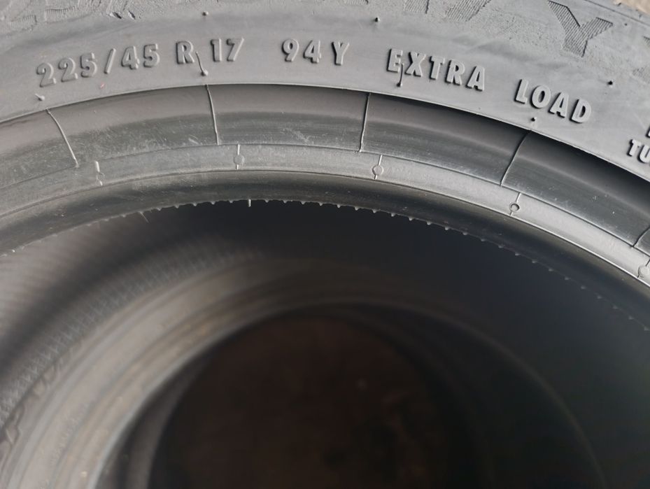 Anvelope de vara 225 45 17 Continental dot 2021
