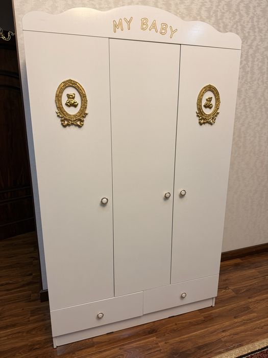 Detskiy Shkof 3 eshiklik sotiladi