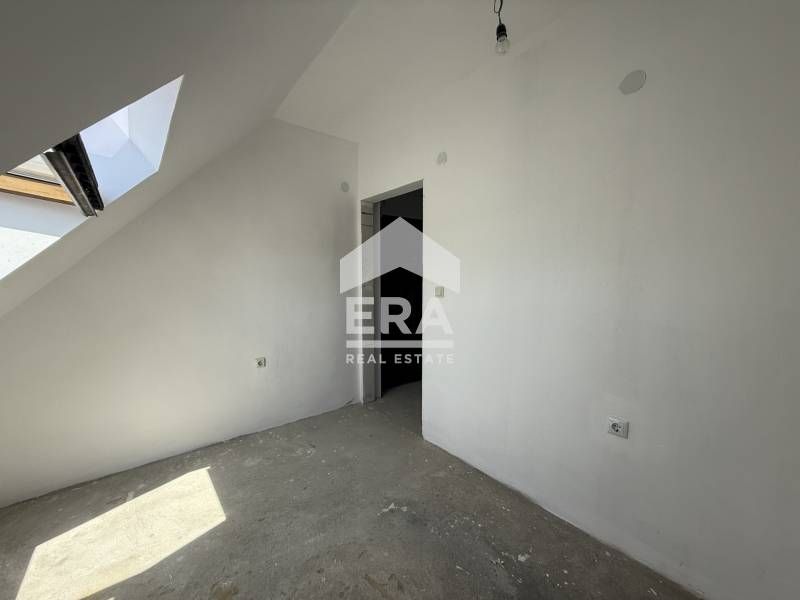 Продава се Двустаен апартамент в Варна, Трошево - 50 кв.м за 2300 €/кв.м - Снимка #7