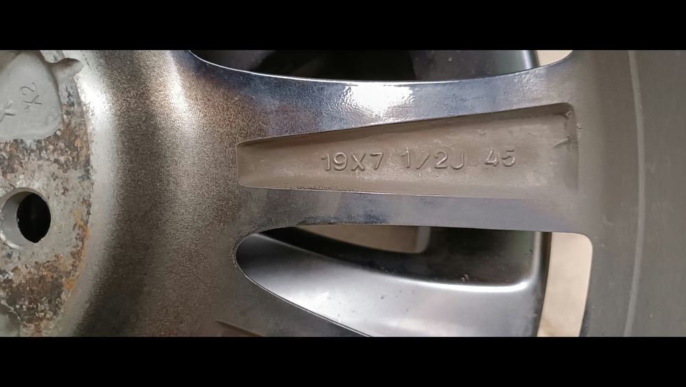 Оригинални Джанти 19-ки за Мазда