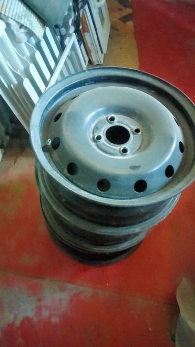 Диск R 15 сатылады разболтовка 4х100