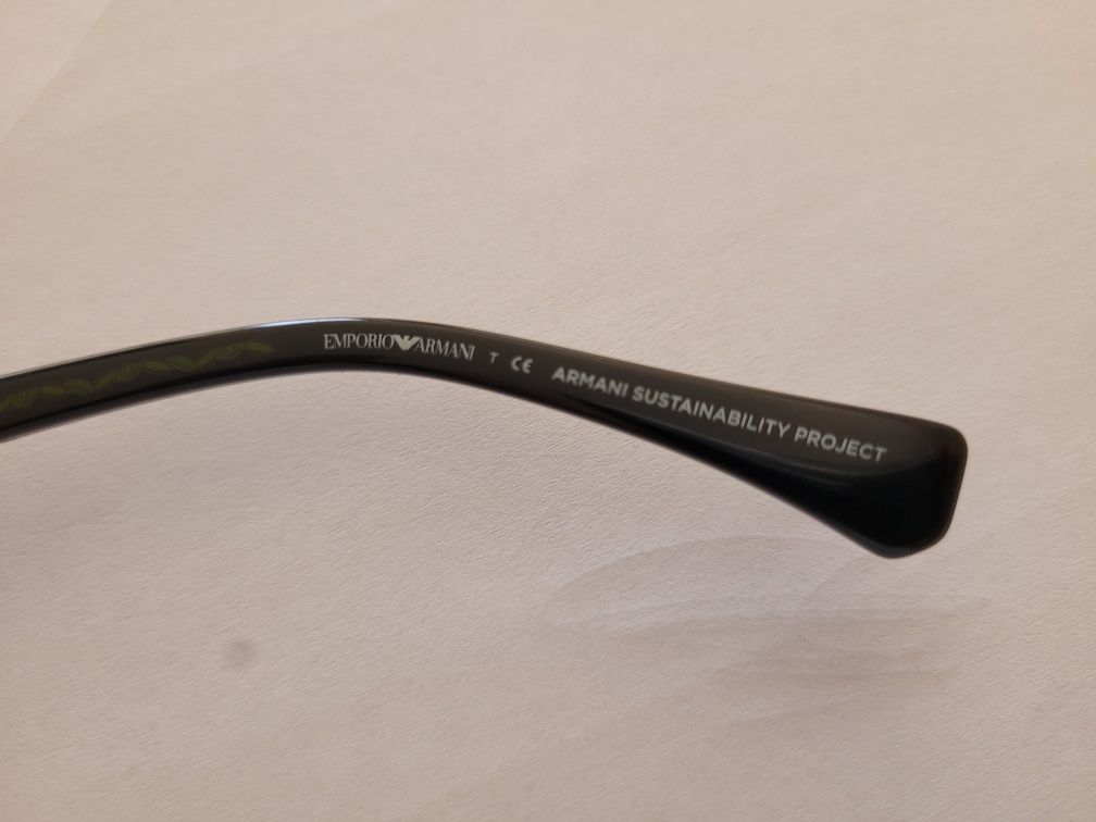 Emporio Armani дамски слънчеви очила 2022 модел