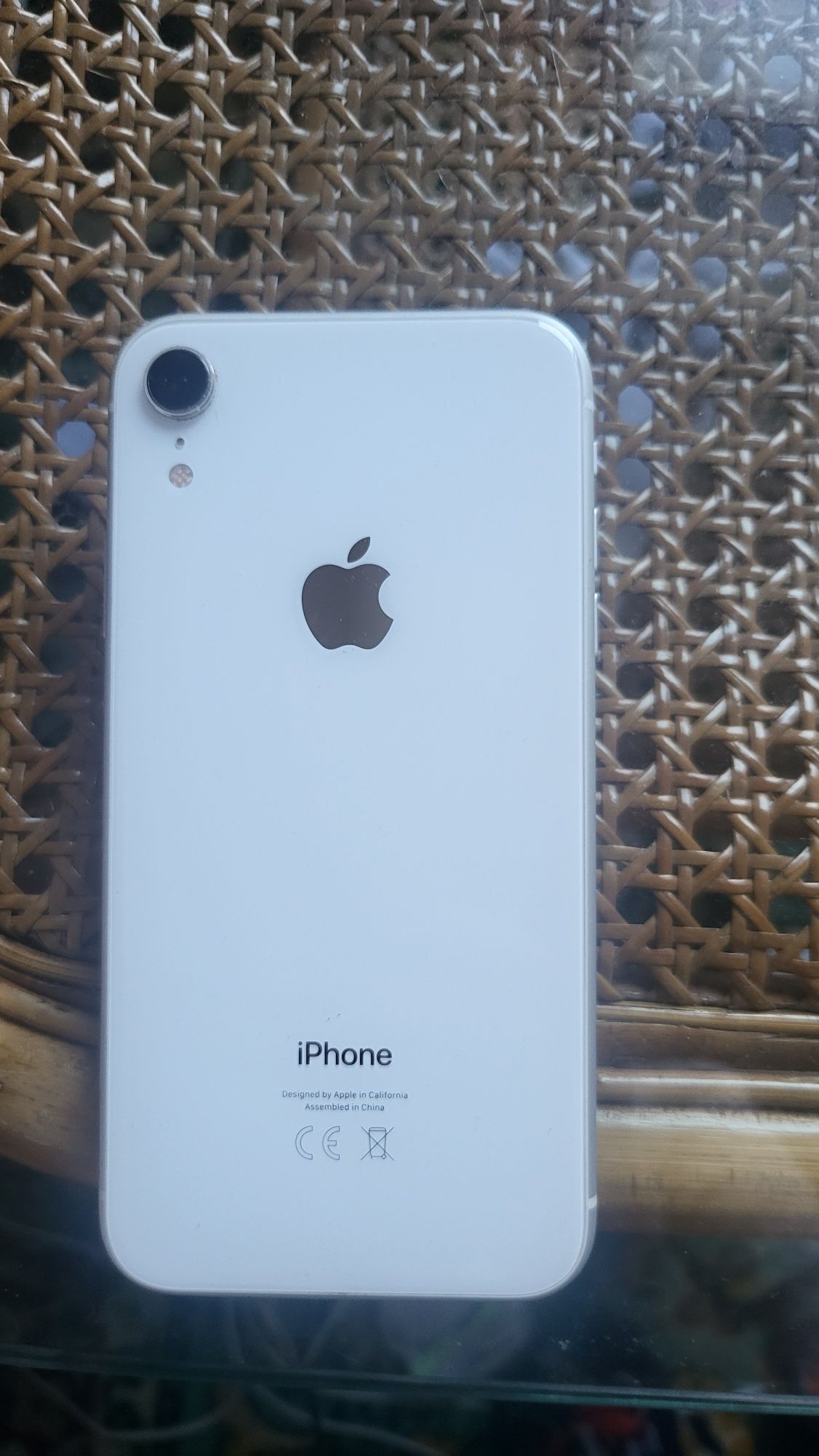 Iphone XR        .