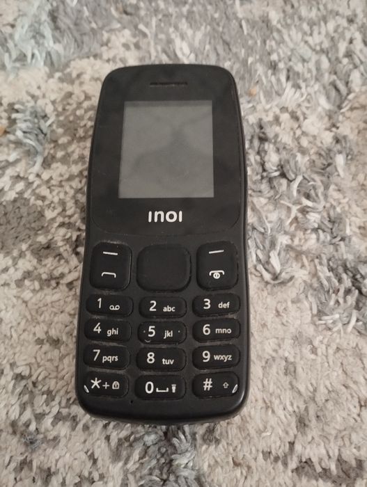 телефоны 3штук.за все 250тысячь.уступка есть