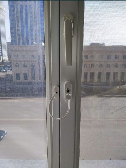 Детский замок на окна