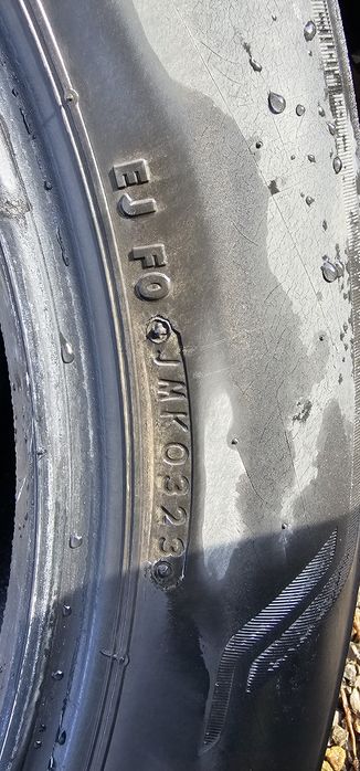 2бр. летни гуми Bridgestone 235/55 19