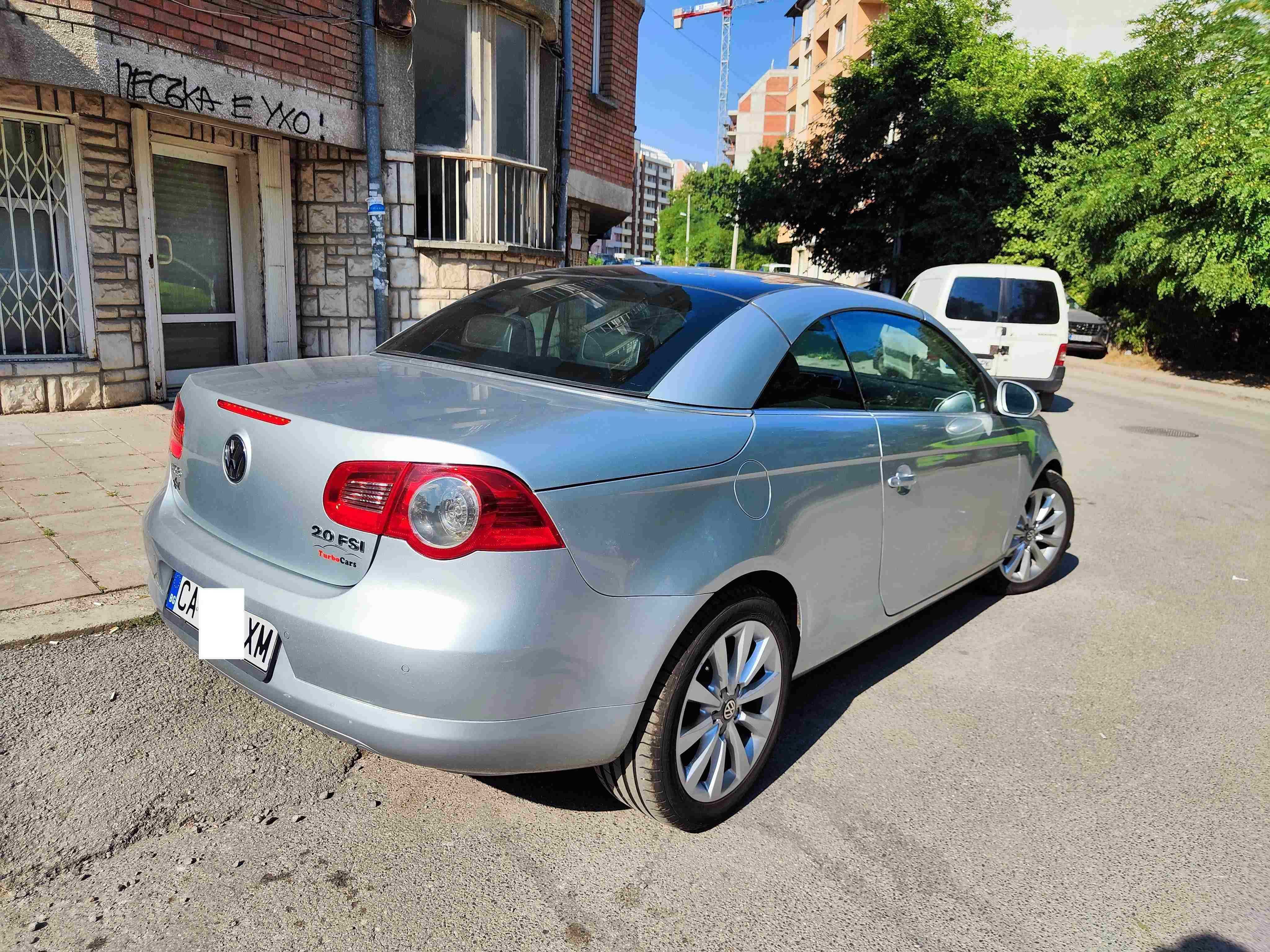 Продавам VW EOS 2.0 FSI