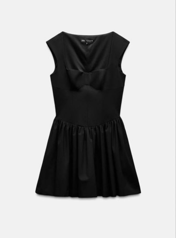 Черна рокля Zara