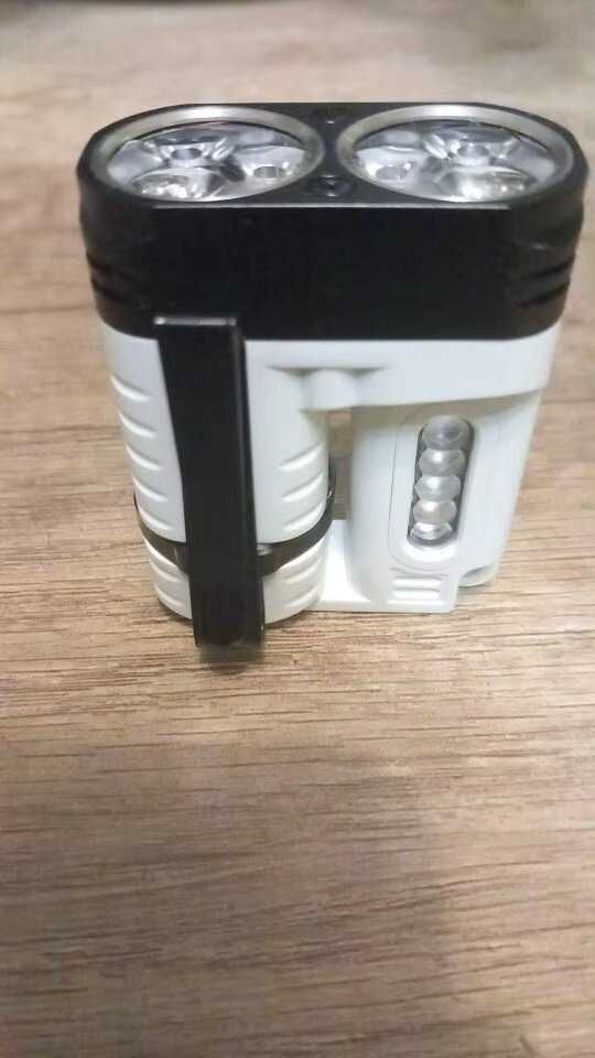 Lanterna Boruit U6, 1600 lumeni, nouă
