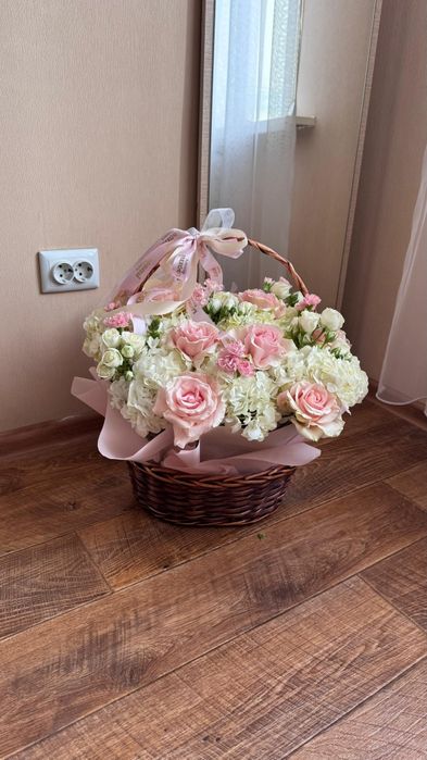 Цветы Букет Корзина