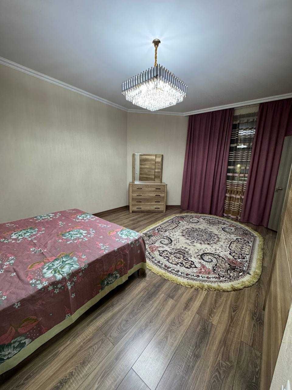 *464 Срочно сдаю шикарную квартиру в центре города