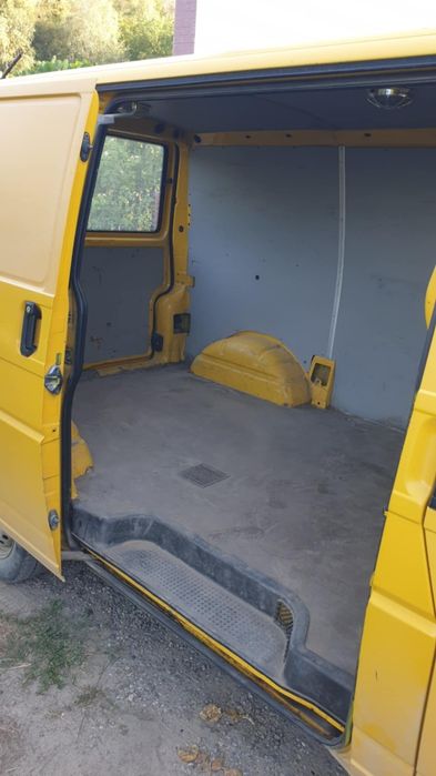 Volkswagen Transporter T4 1.9 TDI