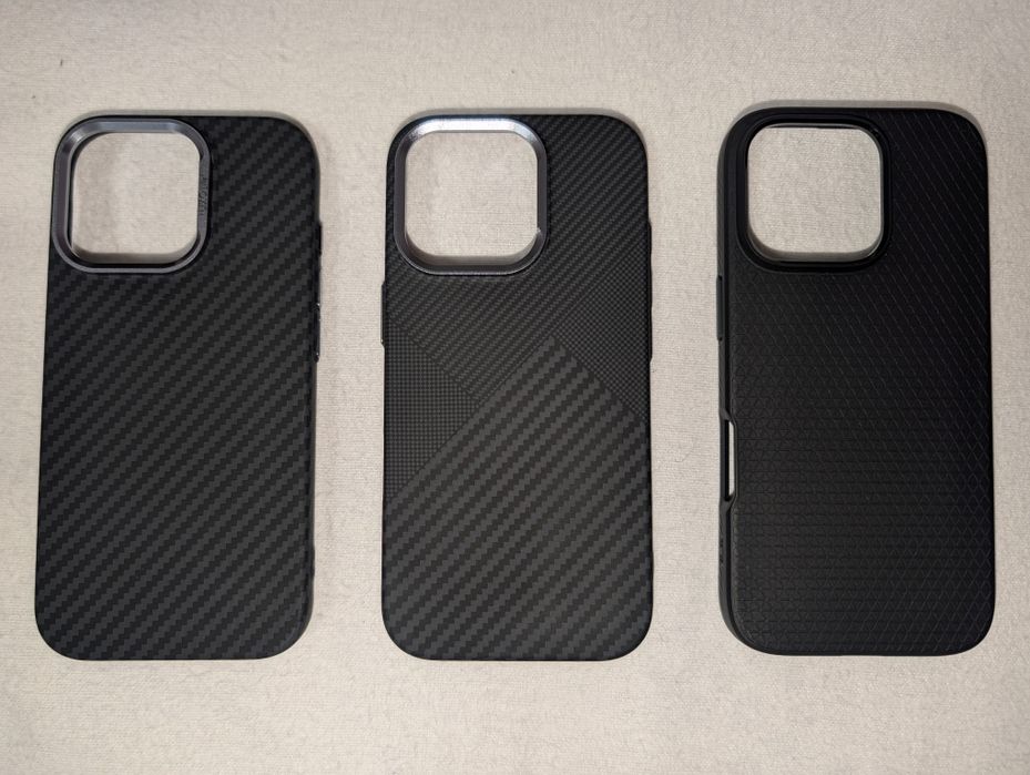 Кейсове за Iphone 16 Pro