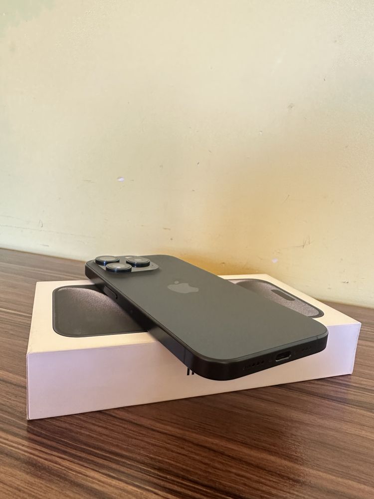 НОВ! iphone 15 Pro; 256 GB; Blue Titanium ГАРАНЦИЯ