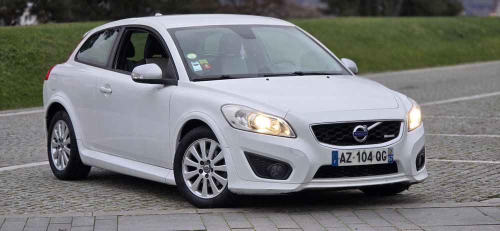 ///VOLVO C30 R DESIGN FACELIFT/// An 2011/// 1.6 Diesel///