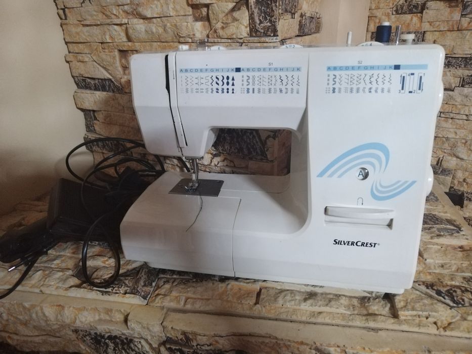 Vând mașina de cusut silvercrest made în Germania
