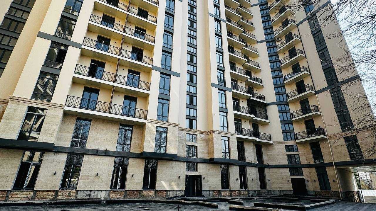 м.Буюк Ипак Йули ЖК Caravan Avenue 2-комн 2/13 62,4 м² коробка