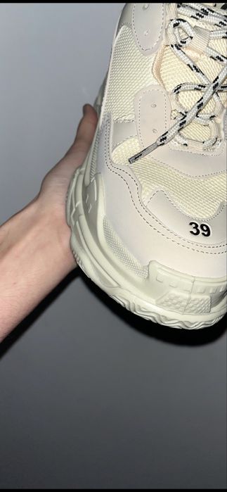 Balenciaga Triple S Cream
